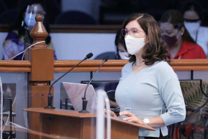 Pia Cayetano議員批准委員會推動修法對POGOs增稅